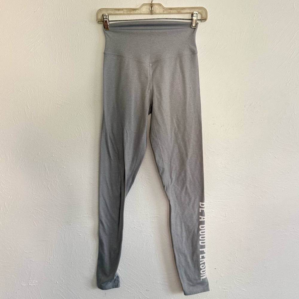 Be A Good Person Gray & White Graphic Skinny Leggings Small